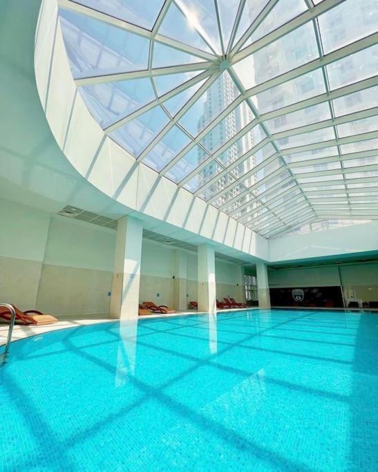 Cevahir Sky City Apartment With Spa, Pool & Fitness Included Skopje Zewnętrze zdjęcie