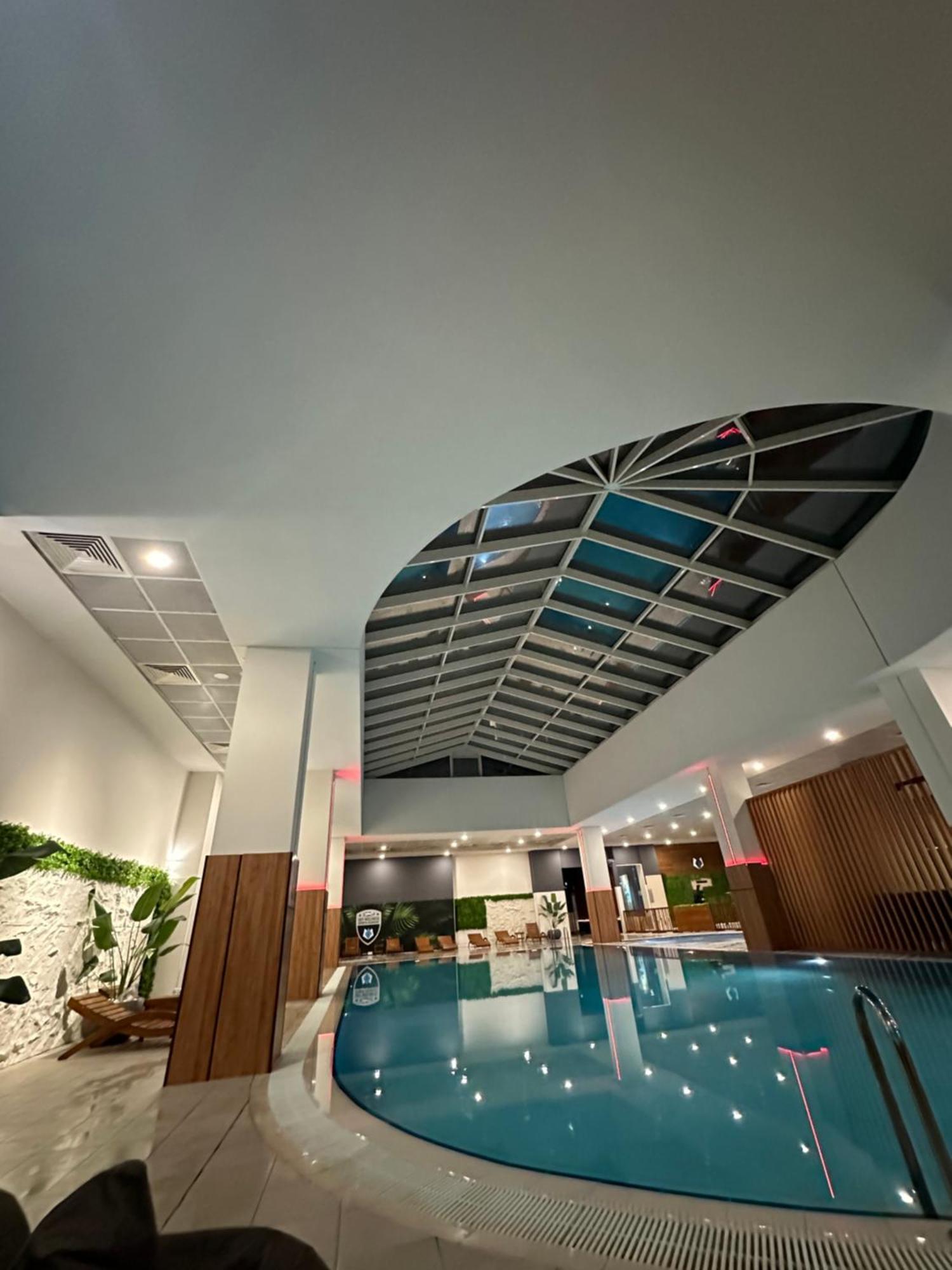 Cevahir Sky City Apartment With Spa, Pool & Fitness Included Skopje Zewnętrze zdjęcie