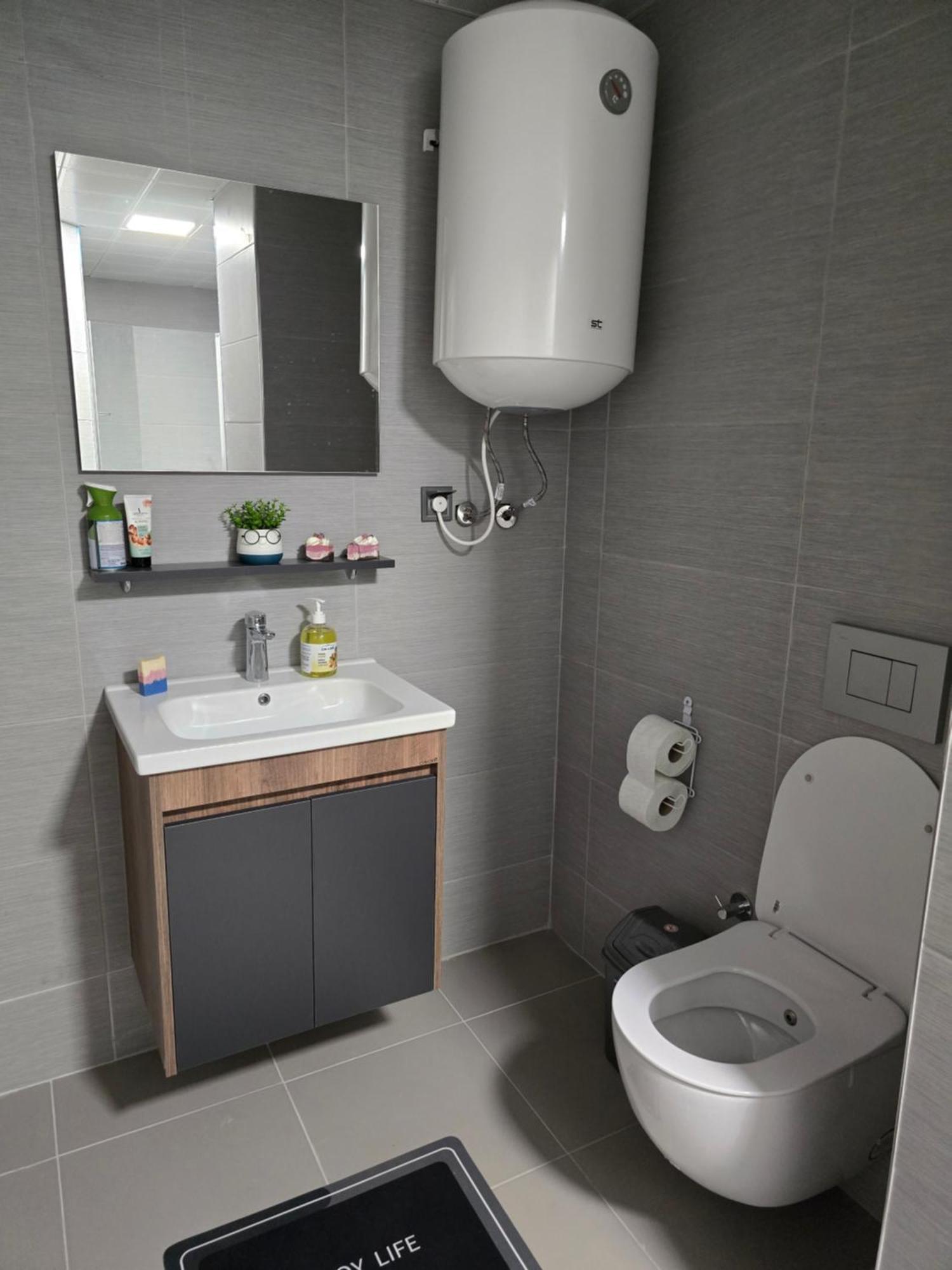 Cevahir Sky City Apartment With Spa, Pool & Fitness Included Skopje Zewnętrze zdjęcie